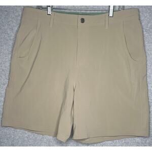 Free Fly men's shorts khaki tan pockets athletic golfing 36